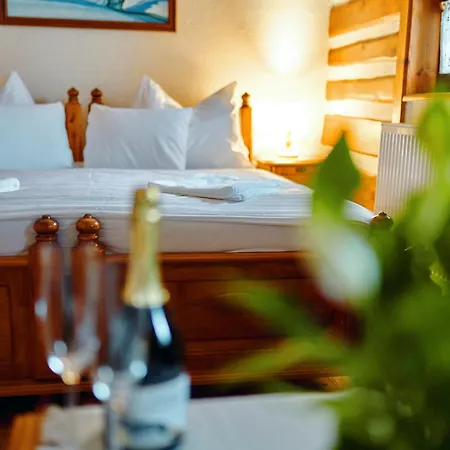 Hotel Na Vyhlídce 3*