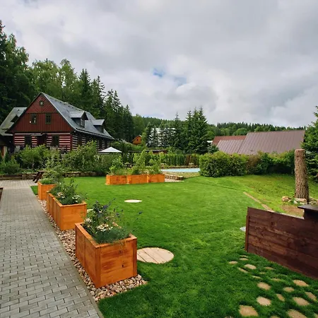 Na Vyhlidce Otel Kořenov