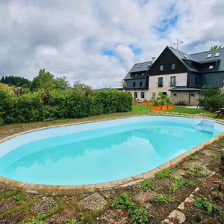 Na Vyhlídce Hotel 3*