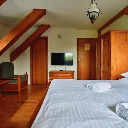 Otel Na Vyhlidce Kořenov