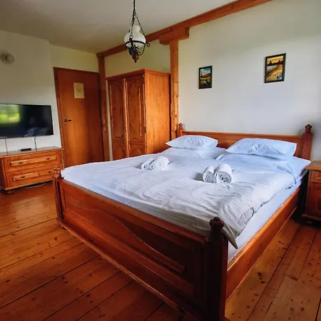 Hotel Na Vyhlídce 3*