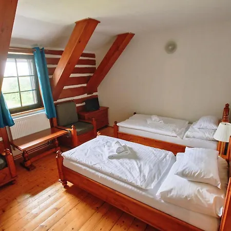 Hotel Na Vyhlídce 3*